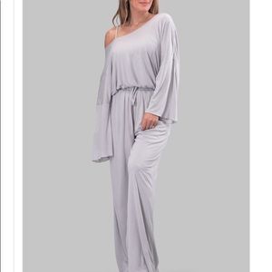 By Egreis DESIREE PANT [GRAY]